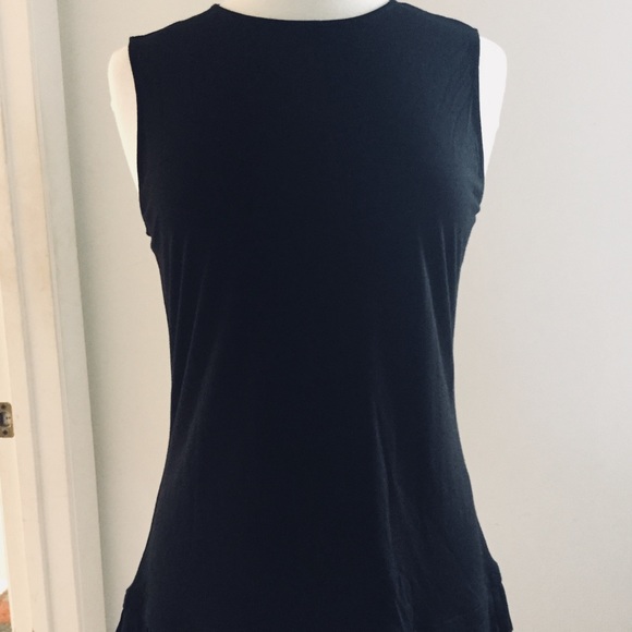 RALPH LAUREN Tops - HP 🎉LRL PEPLUM TOP